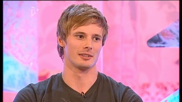 Bradley James Fotoğrafı