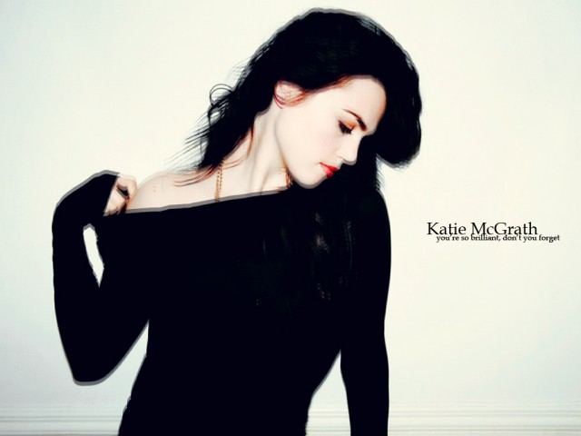 Katie McGrath Fotoğrafı