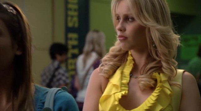 Claire Holt Fotoğrafı