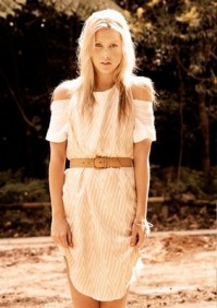 Claire Holt Fotoğrafı