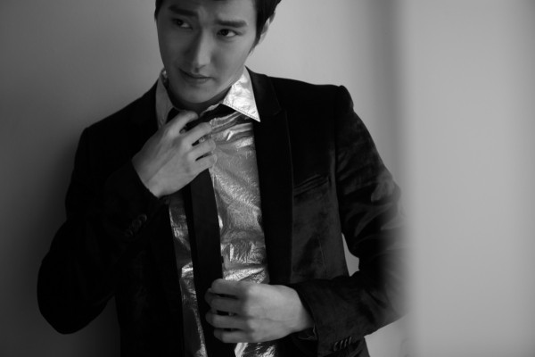 Choi Si-won Fotoğrafı