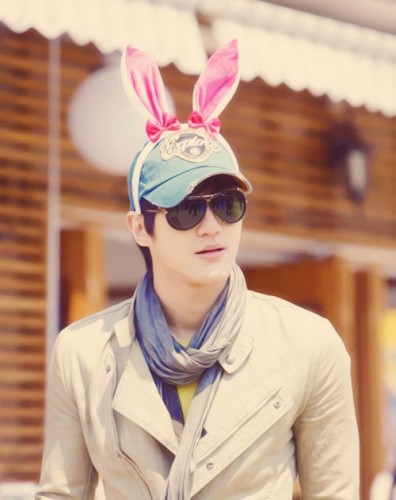 Choi Si-won Fotoğrafı