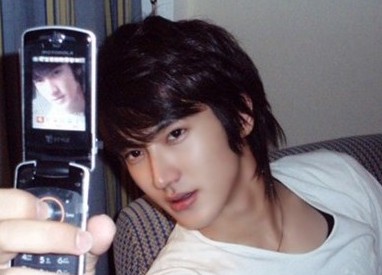 Choi Si-won Fotoğrafı