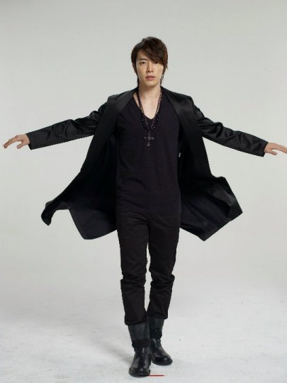 Lee Dong-Hae Fotoğrafı