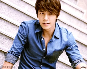 Lee Dong-Hae Fotoğrafı