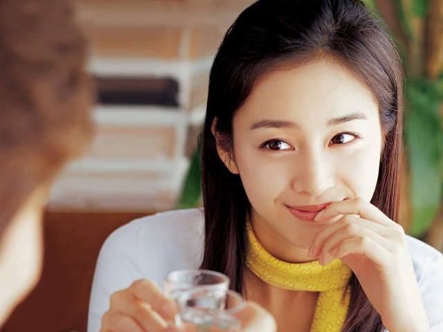 Kim Tae-hee Fotoğrafı