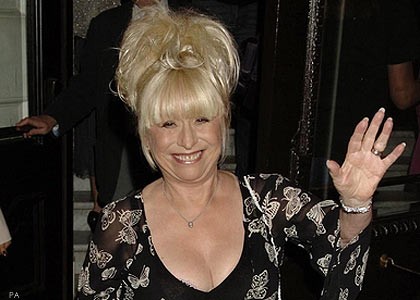 Barbara Windsor Fotoğrafları 1