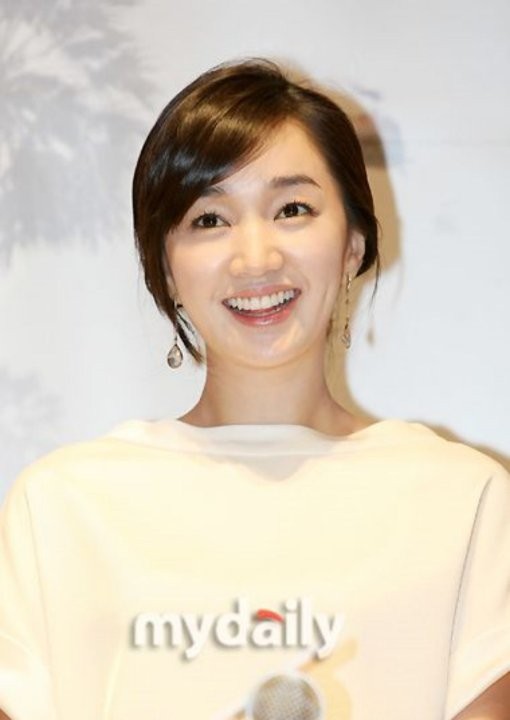 Soo Ae Fotoğrafı