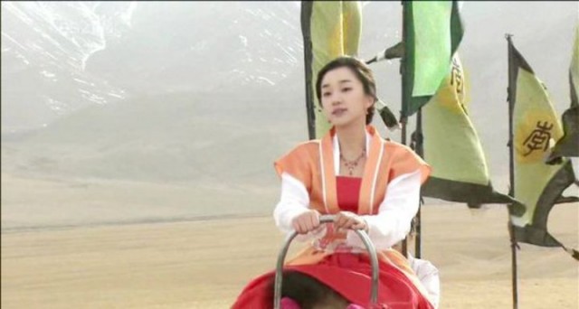 Soo Ae Fotoğrafı
