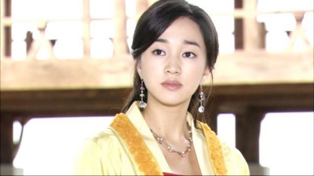 Soo Ae Fotoğrafı