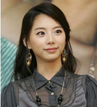 Park Soo-jin Fotoğrafı