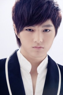 Kim Myung-soo Fotoğrafı