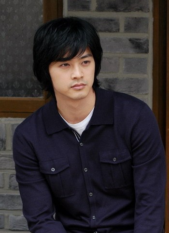 Kim Ji-hoon Fotoğrafları 7