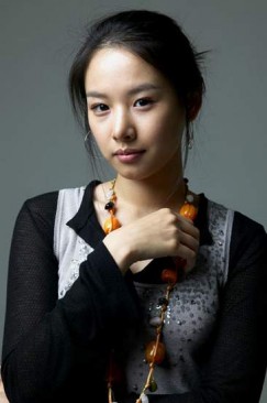 Jo Yoon Hee Fotoğrafı