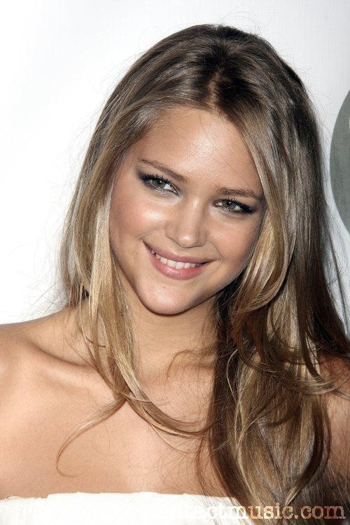 Esti Ginzburg Fotoğrafı