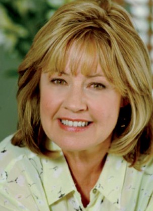 Noni Hazlehurst Fotoğrafları 1