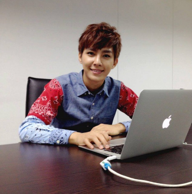 Aaron Yan Fotoğrafları 19