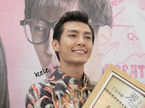 Aaron Yan Fotoğrafları 89