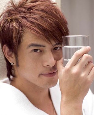 Huang Yu Rong Fotoğrafı