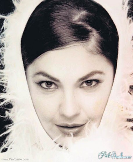 Pooja Bhatt Fotoğrafı