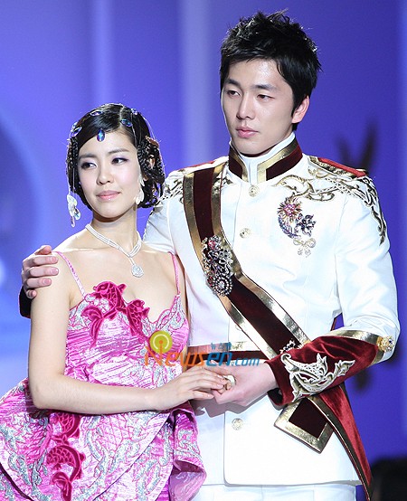 Lee Hyun Jin Fotoğrafı