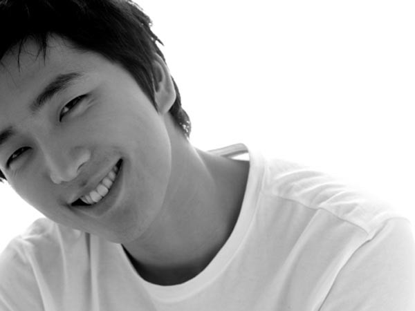 Lee Hyun Jin Fotoğrafı