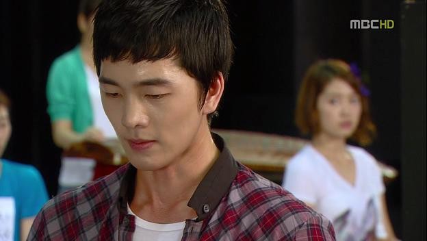 Lee Hyun Jin Fotoğrafı