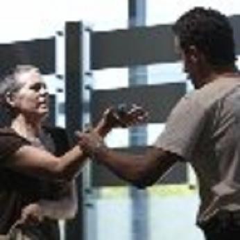 Melissa McBride Fotoğrafı