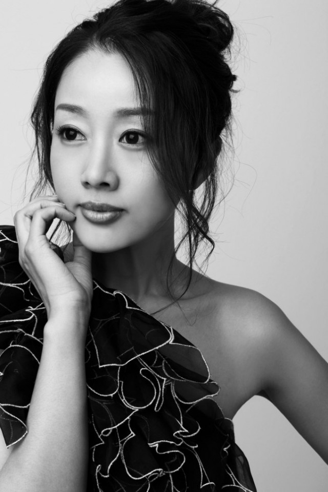 Yoon Son-ha Fotoğrafı