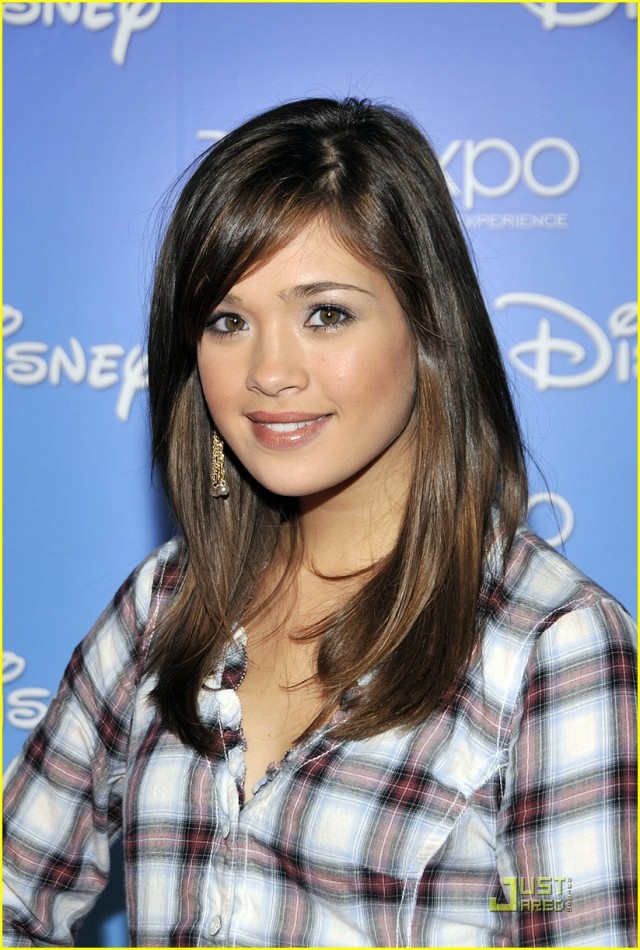 Nicole Gale Anderson Fotoğrafları 29