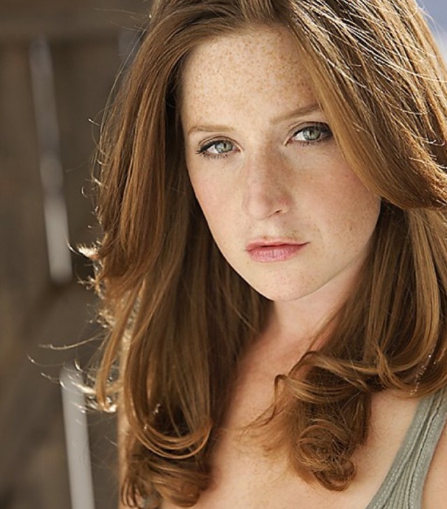 Dana Fares fotoğrafı