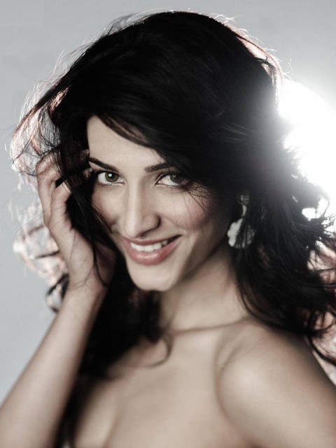 Shruti K. Haasan Fotoğrafı