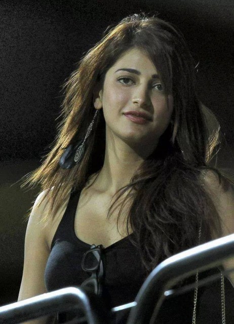 Shruti K. Haasan Fotoğrafı