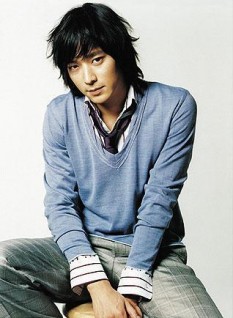 Kang Dong-won Fotoğrafı