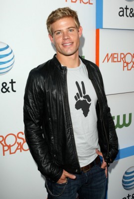 Trevor Donovan Fotoğrafları 77