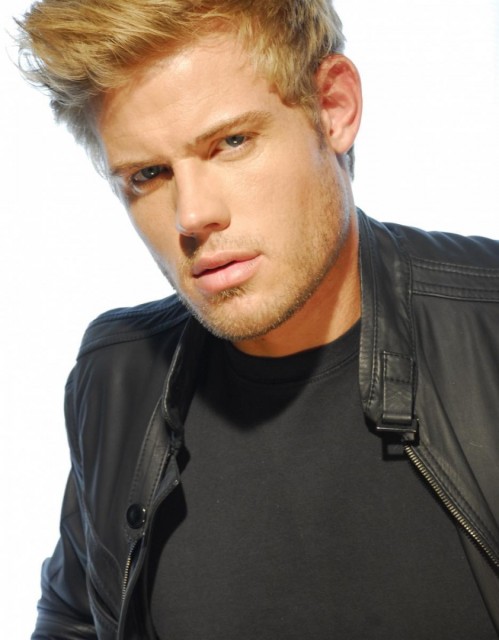Trevor Donovan Fotoğrafı