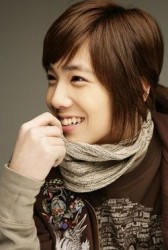 Lee Hong Ki Fotoğrafı