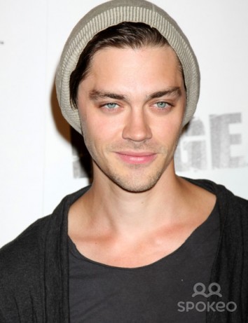 Tom Payne Fotoğrafları 7