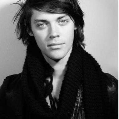 Tom Payne Fotoğrafları 8