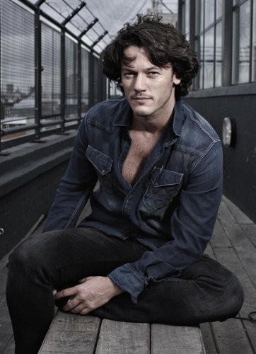 Luke Evans Fotoğrafları 19