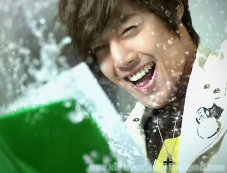 Kim Hyun Joong Fotoğrafı