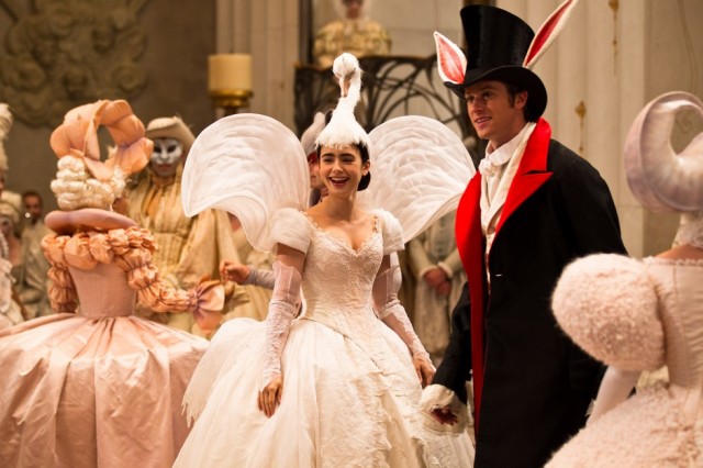 Lily Collins Fotoğrafı