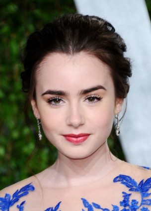 Lily Collins Fotoğrafı