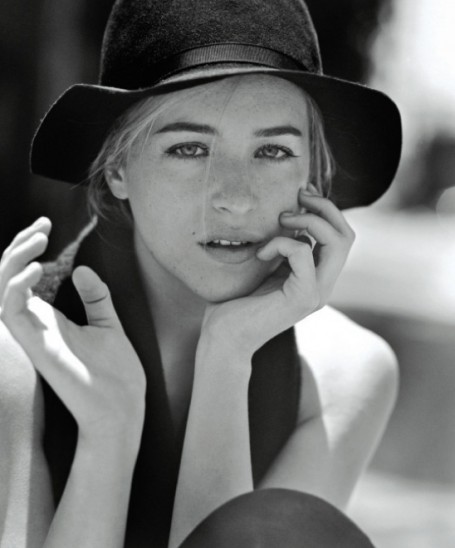 Dakota Johnson Fotoğrafı