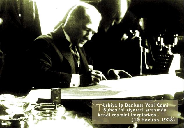 Mustafa Kemal Atatürk Fotoğrafı
