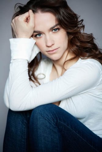 Melanie Scrofano Fotoğrafları 6