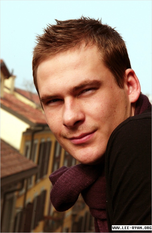 Lee Ryan Fotoğrafı