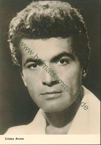 Chris Avram Fotoğrafı