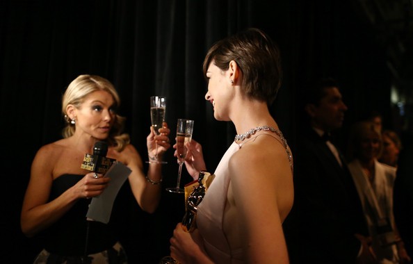 Anne Hathaway Fotoğrafı