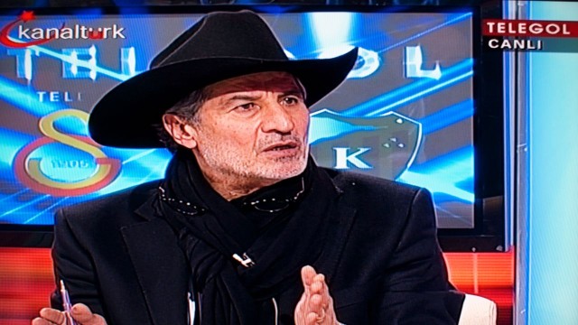 Gökmen Özdenak fotoğrafı